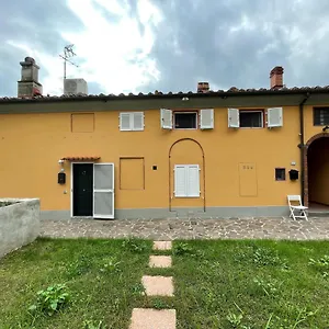 https://la-casa-di-emma.it-tuscanyhotel.com